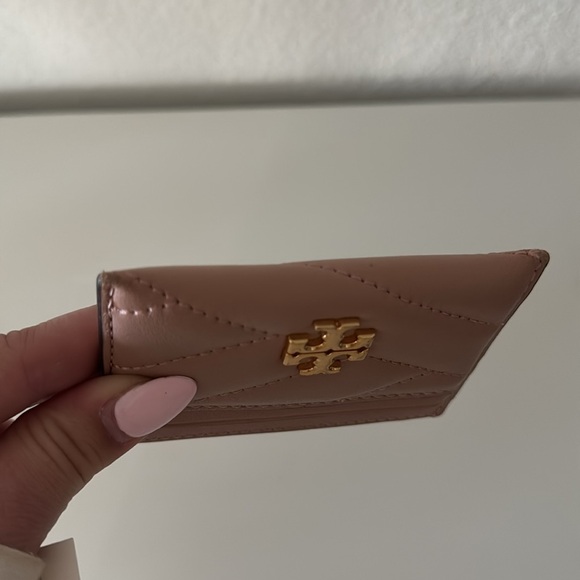 tory burch kira card holder - Picture 3 of 3